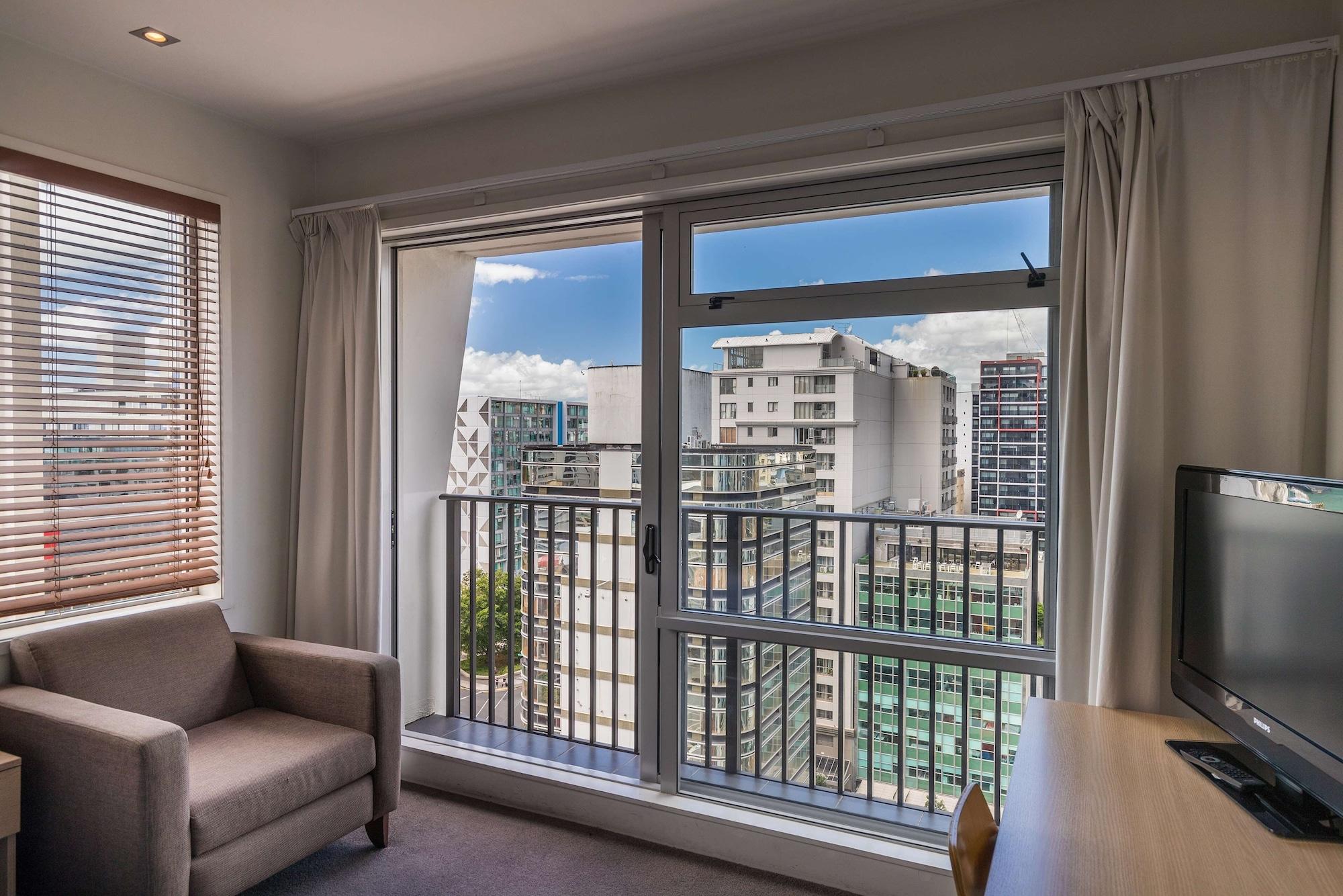 Auckland Harbour Suites Extérieur photo