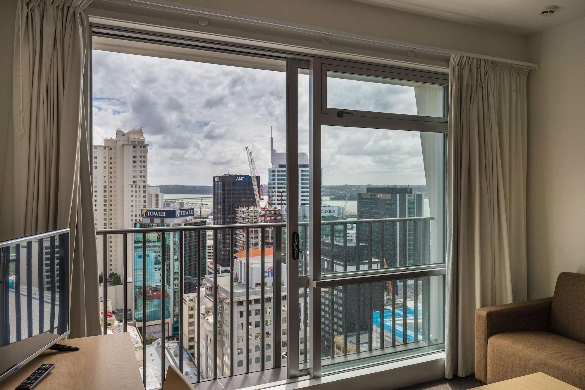 Auckland Harbour Suites Extérieur photo
