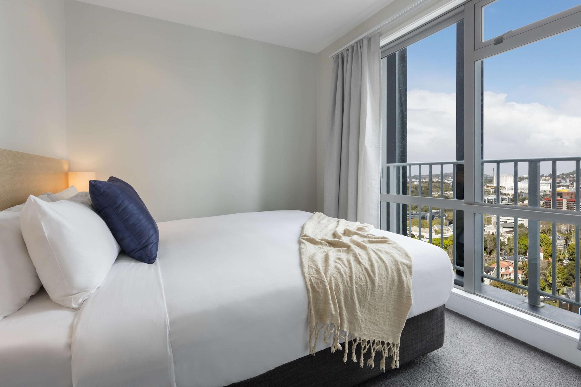 Auckland Harbour Suites Extérieur photo