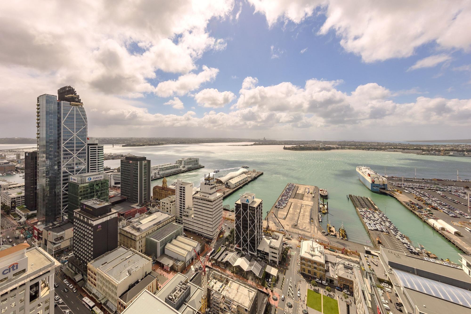 Auckland Harbour Suites Extérieur photo