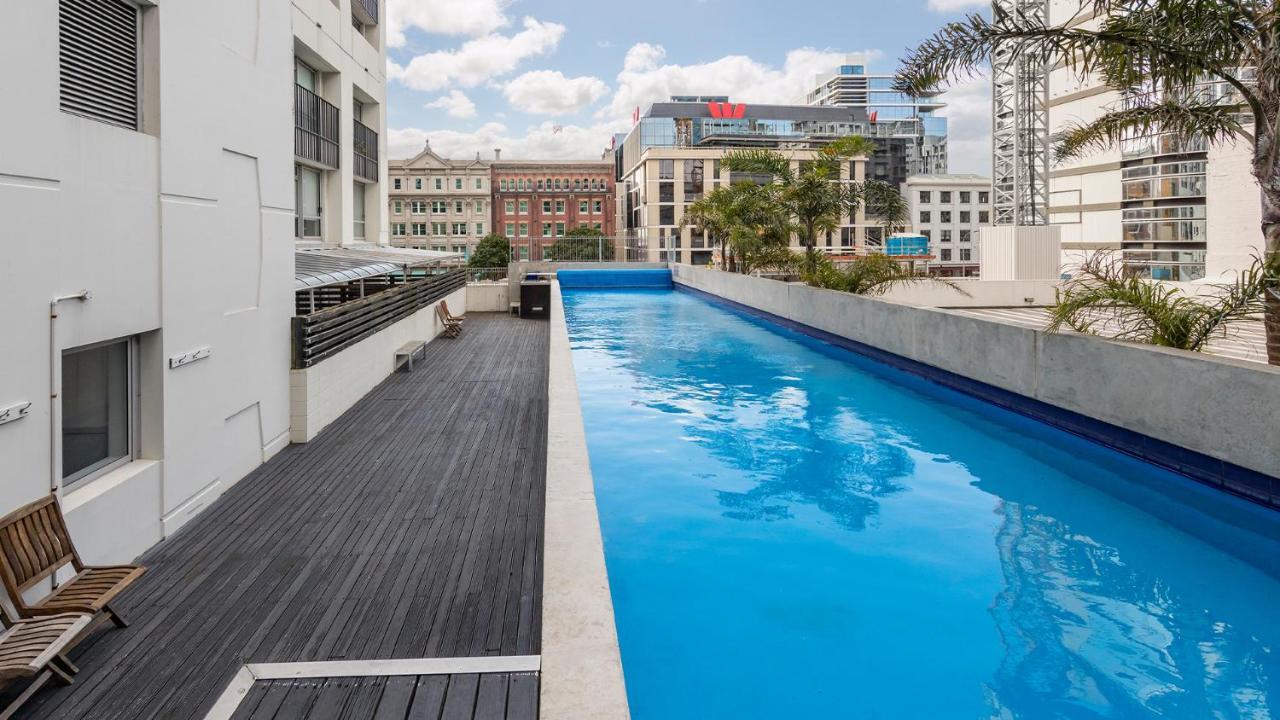 Auckland Harbour Suites Extérieur photo
