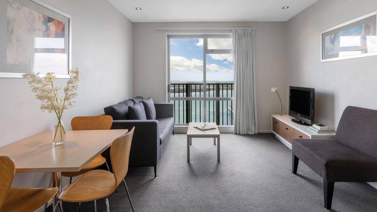 Auckland Harbour Suites Extérieur photo